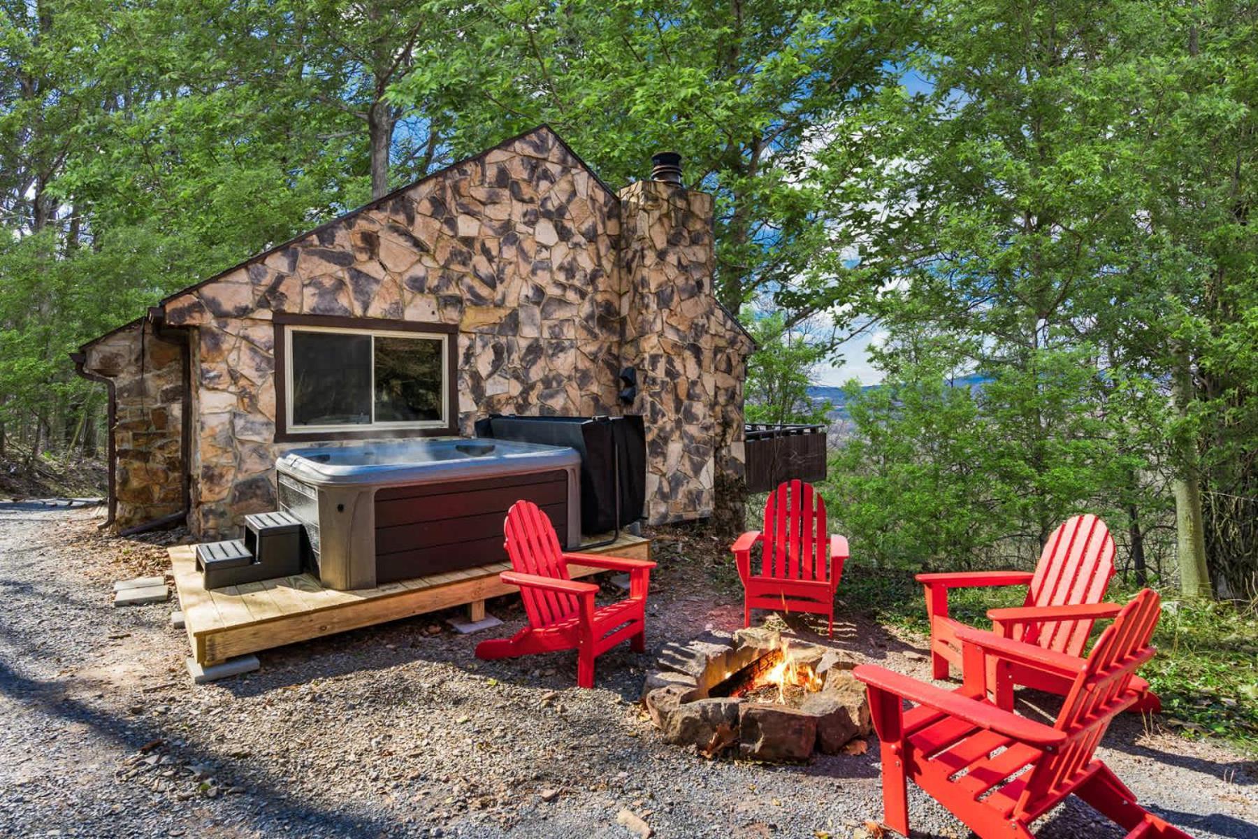 Amazing Views, Hot Tub, Fire Pit, Deck & Fireplace Inwood Exterior photo