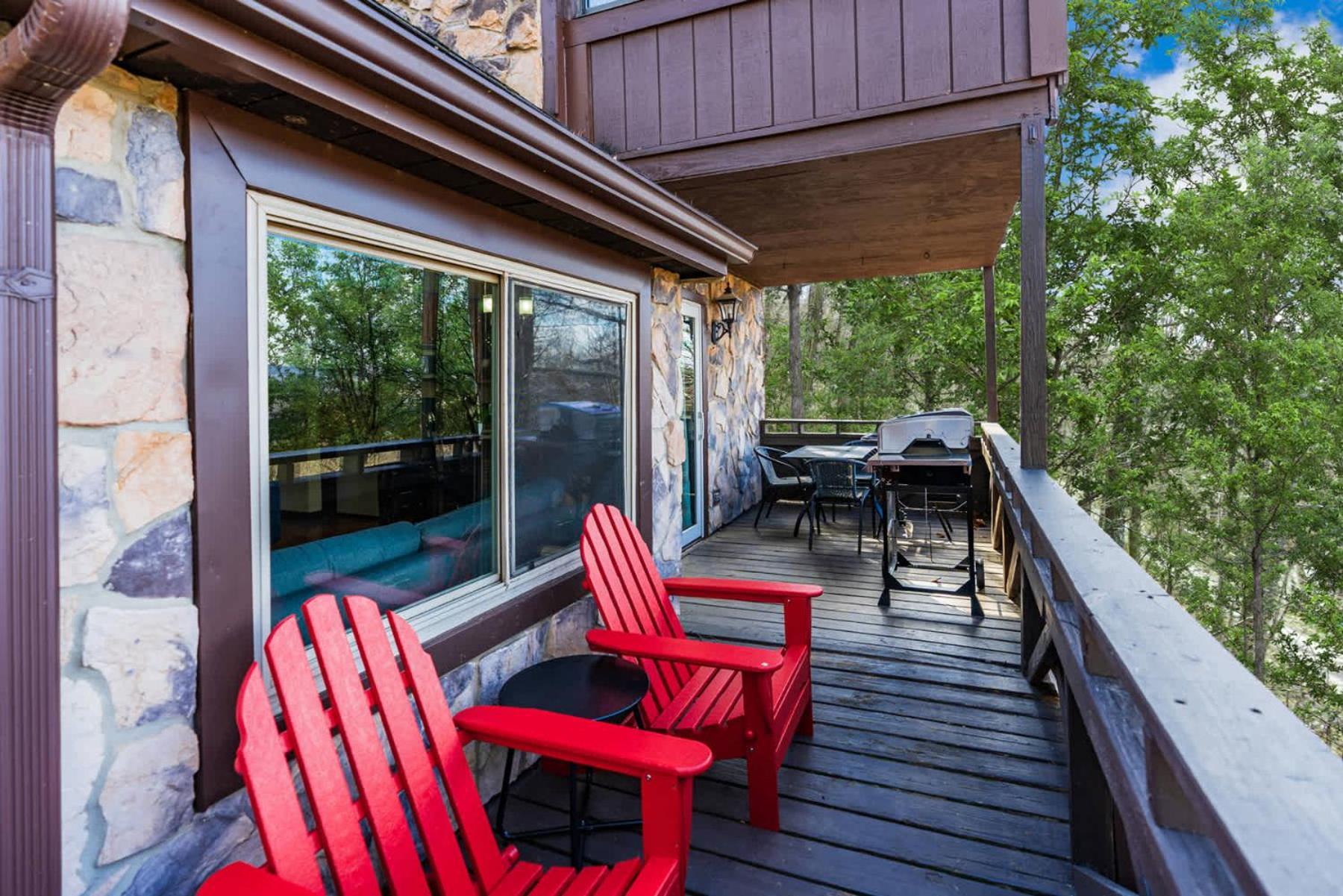 Amazing Views, Hot Tub, Fire Pit, Deck & Fireplace Inwood Exterior photo